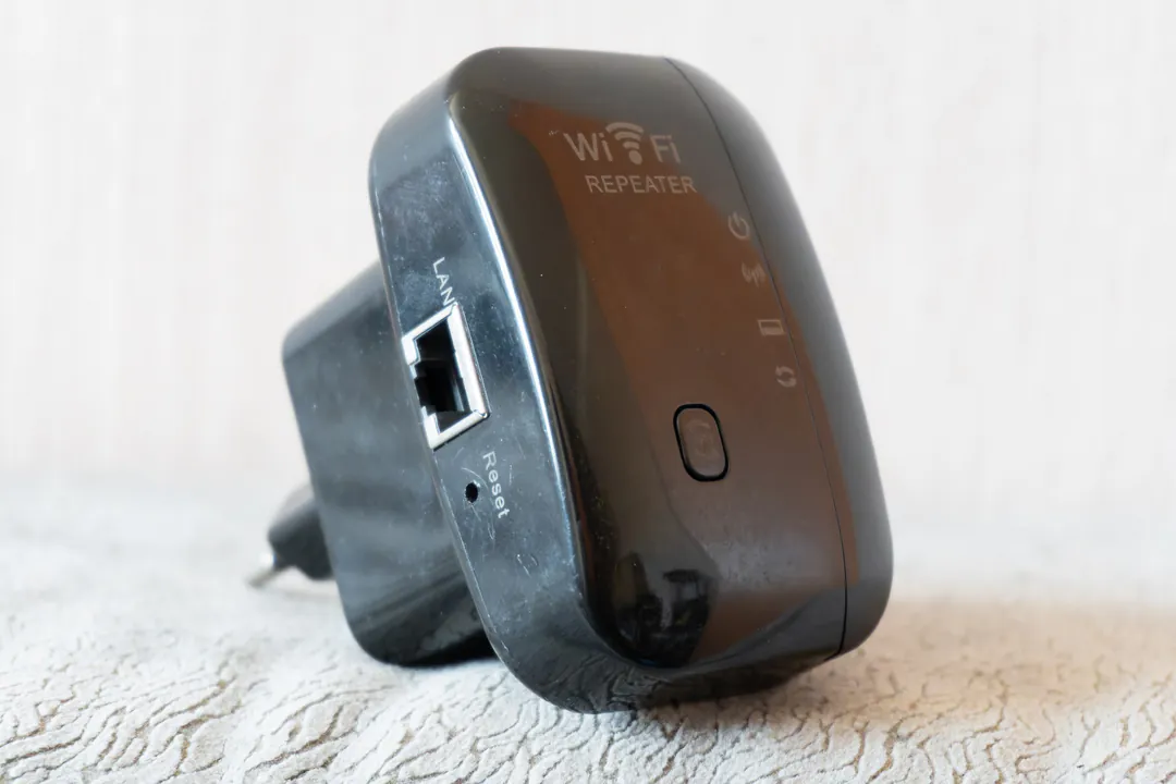 WiFi Repeater с Ethernet выходом — фото 1