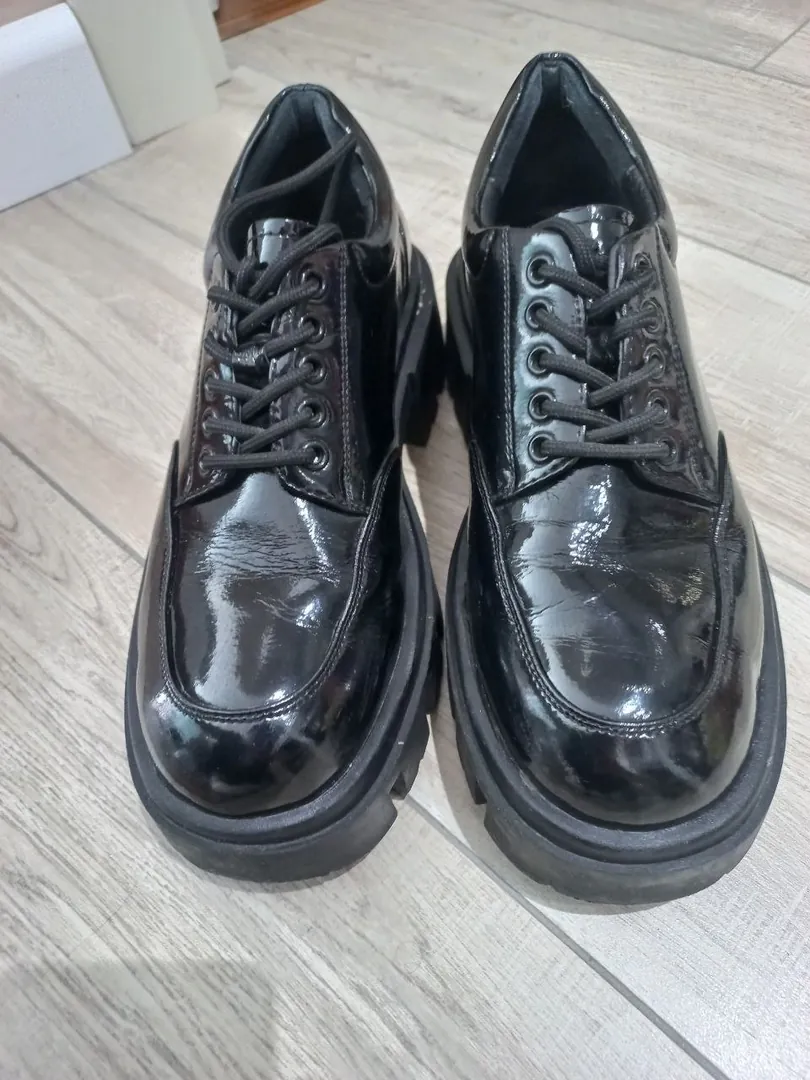 Women's patent leather ankle boots — photo 3