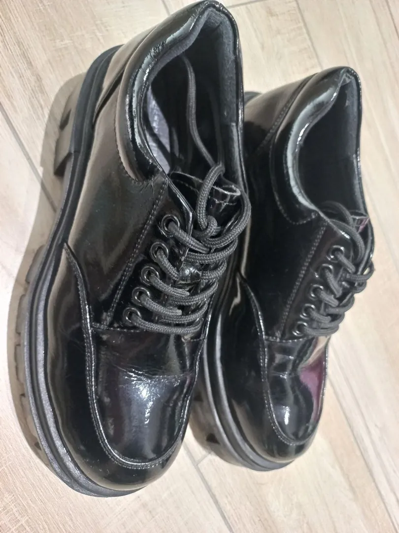 Women's patent leather ankle boots — photo 4