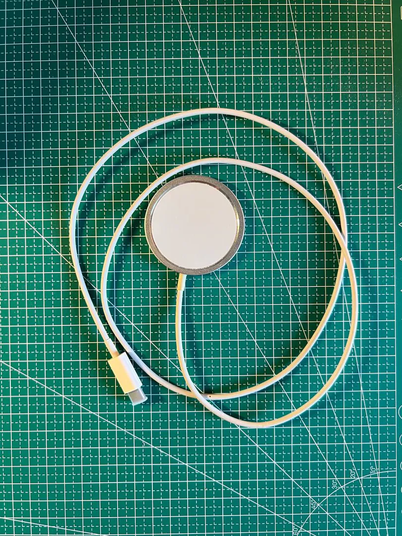 MagSafe მუხტავი — ფოტო 1