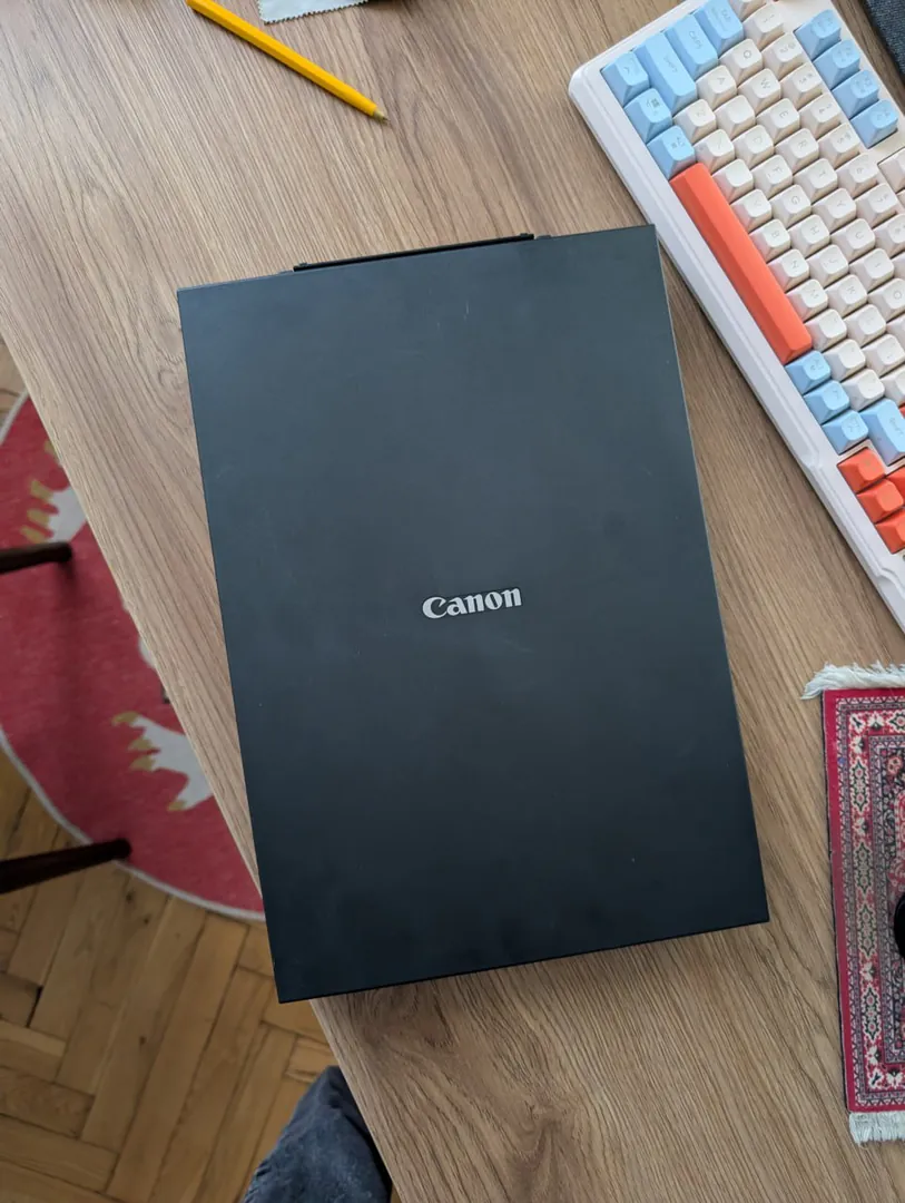 Сканერ Canon Lide 300 — фото 2