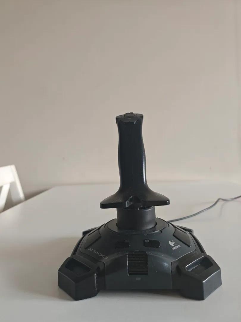 ჯოისტიკი Logitech Attack 3 — ფოტო 1