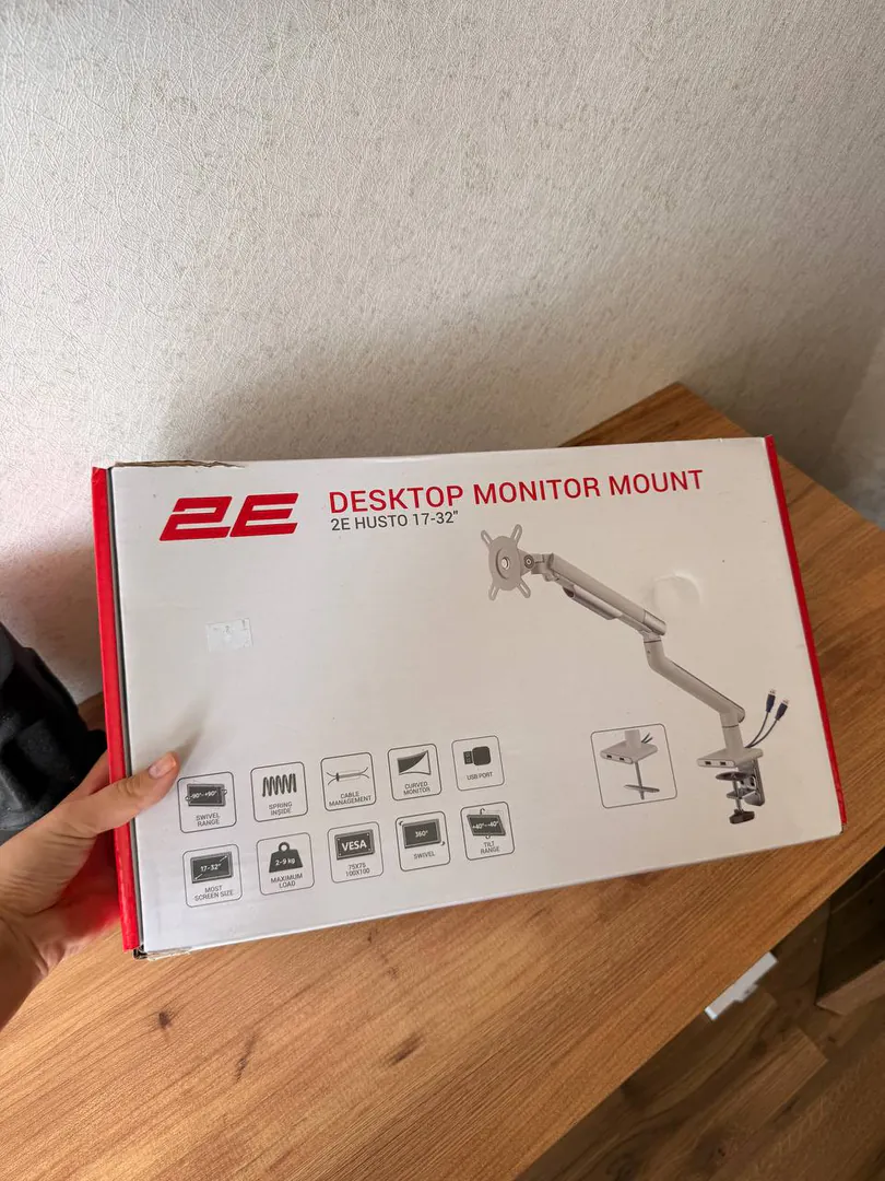 Set: Dell 34 Curved monitor, 2E Husto monitor arm and Ugreen stand — photo 2