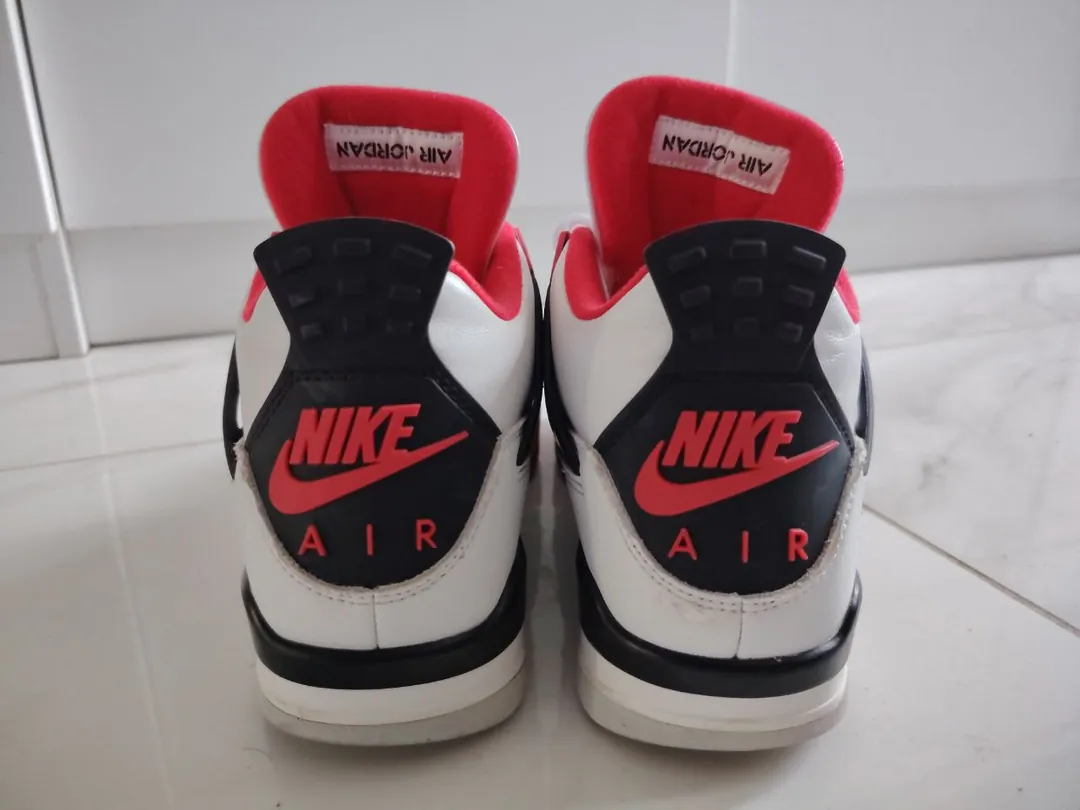 Jordan 4 Retro Sneakers — photo 3