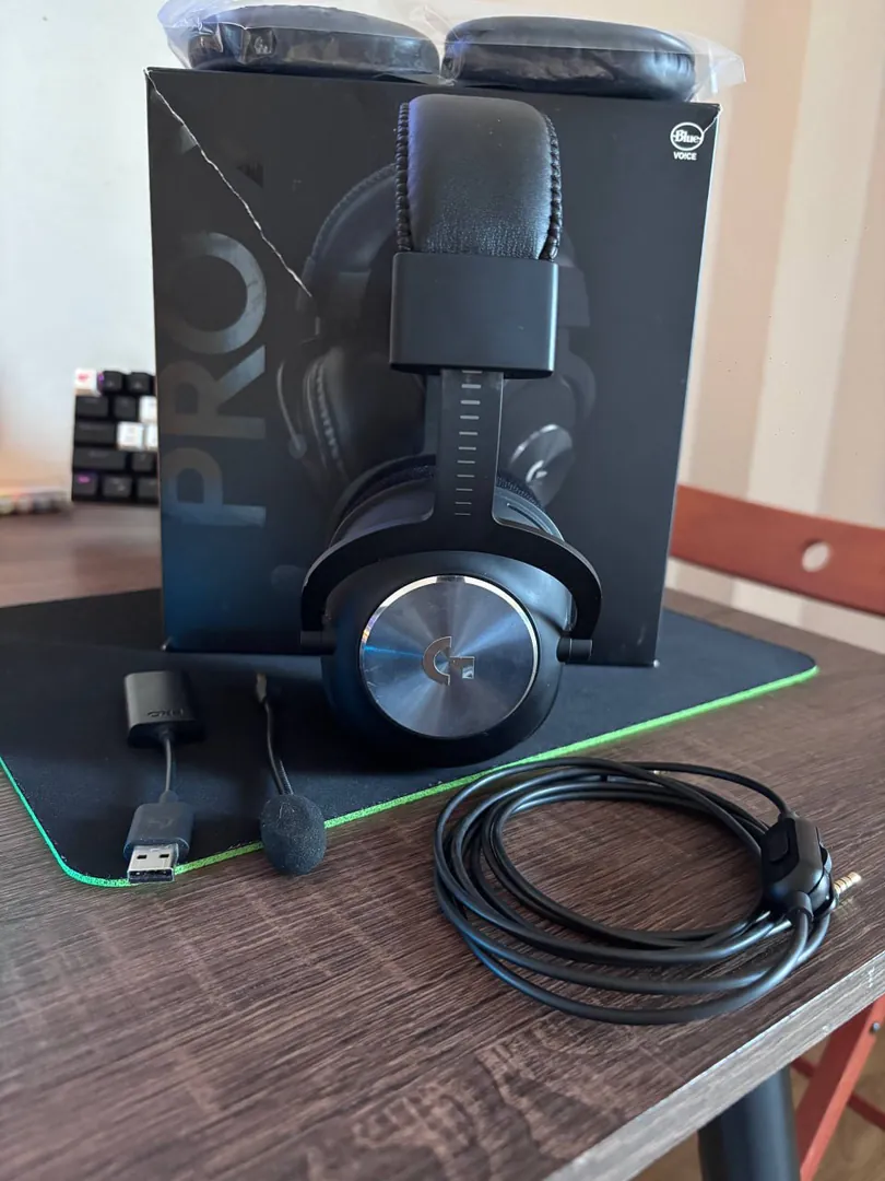 Logitech G Pro X gaming headset — photo 1