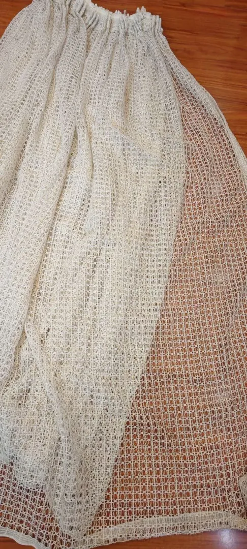 Curtain — photo 2