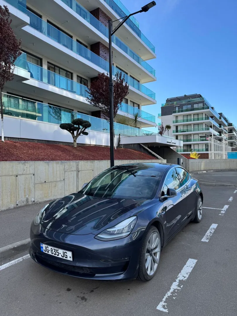 Tesla Model 3 Standard Plus 2019 — фото 5