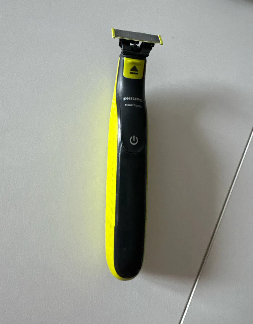ტრიმერი Philips OneBlade — ფოტო 1