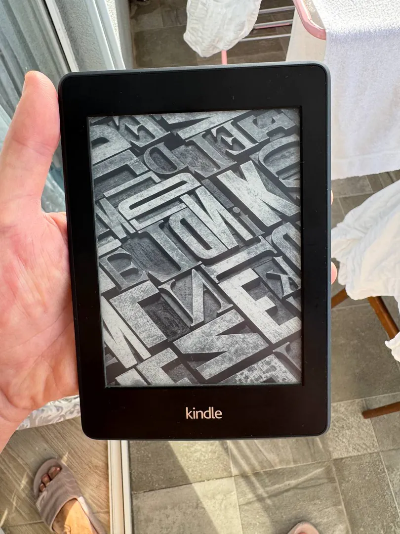 Электронная книга Amazon Kindle Paperwhite 2 — фото 2