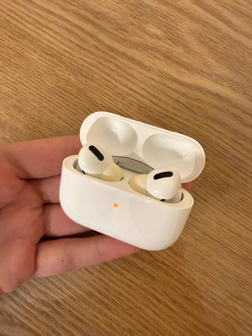 Headphones AirPods 6F21 — photo 3