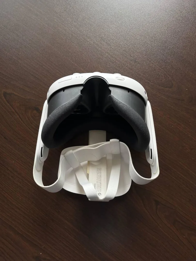 Meta Quest 3 128GB White — photo 1