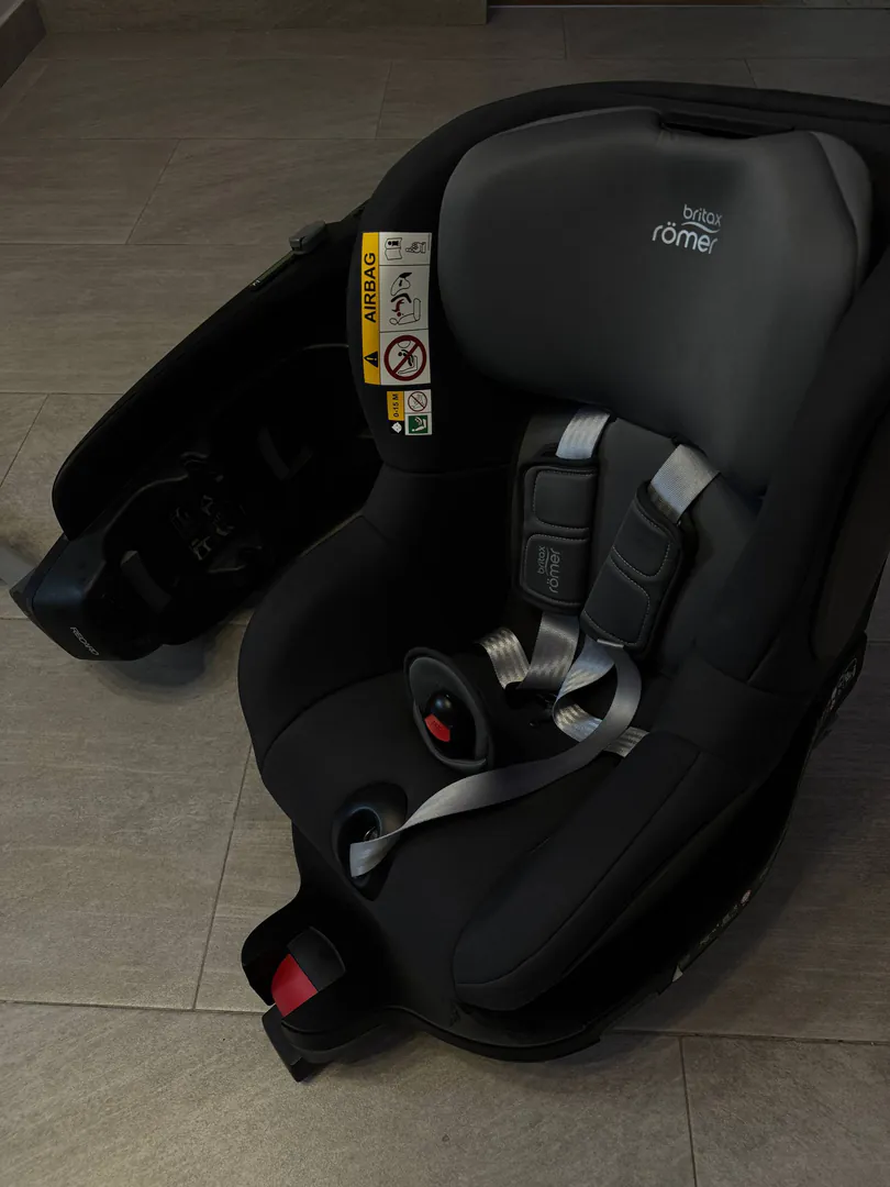Детское автокресло Britax Romer Sict Inside — фото 1