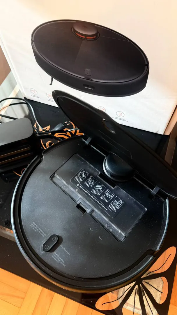 Robot vacuum cleaner Xiaomi Mi Robot Vacuum-Mop 2 Pro — photo 2