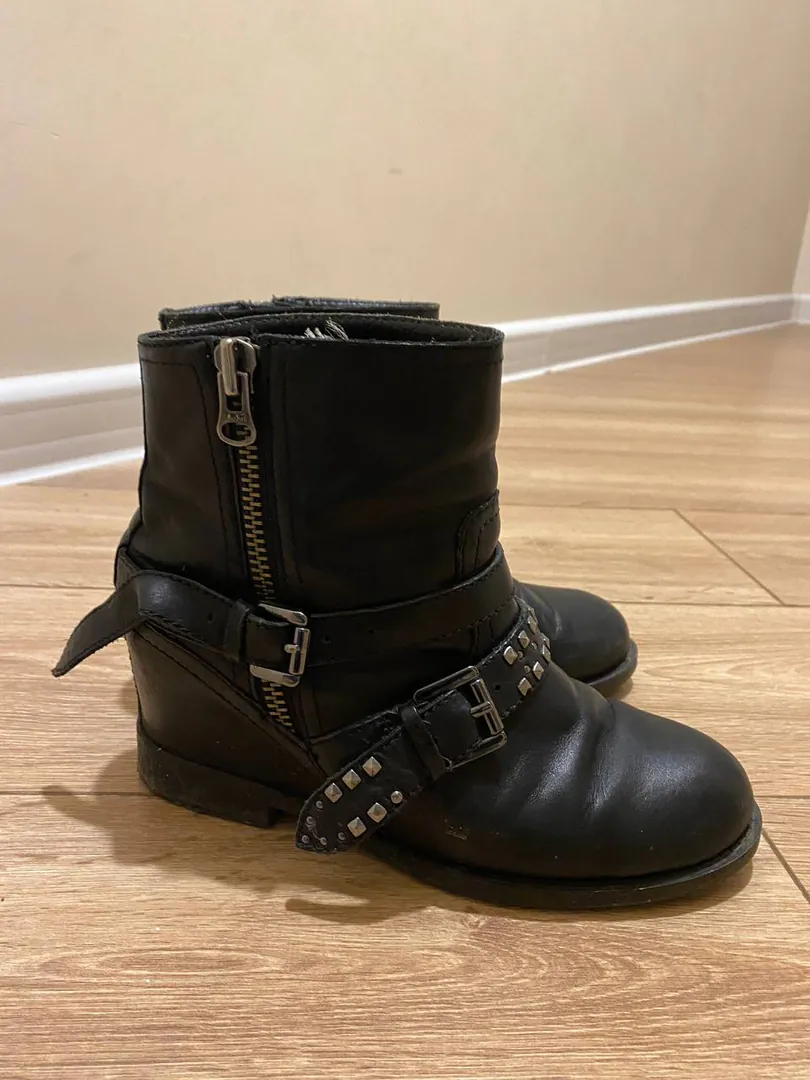Boots natural leather 38,5 — photo 2