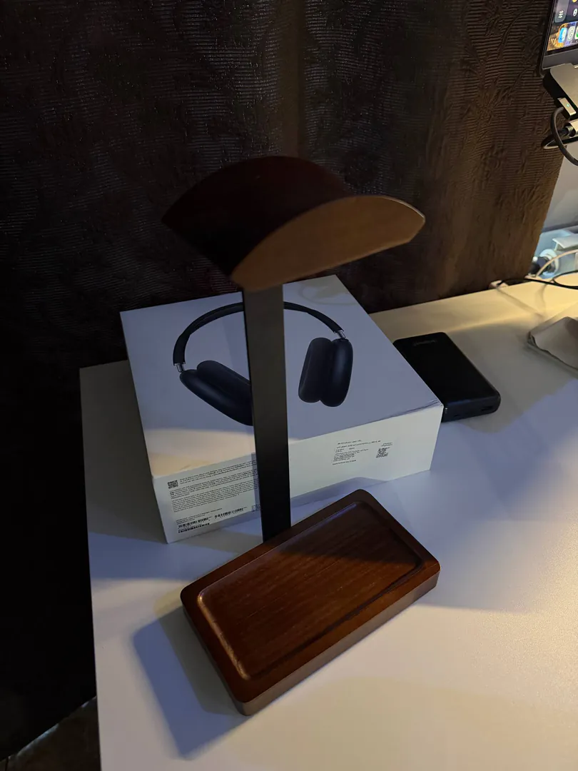 AirPods Max 2 Headphones — photo 2