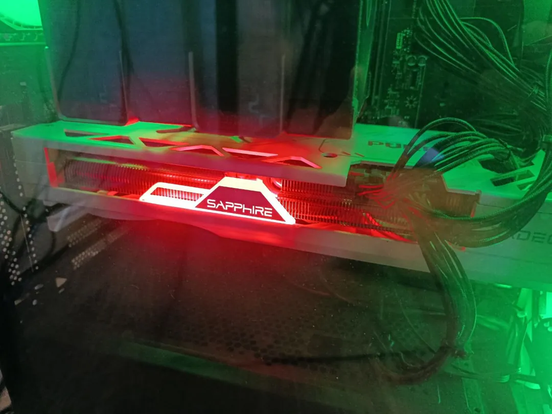 Видеокарта Sapphire RX7800 XT Pure OC 16 ГБ — фото 1