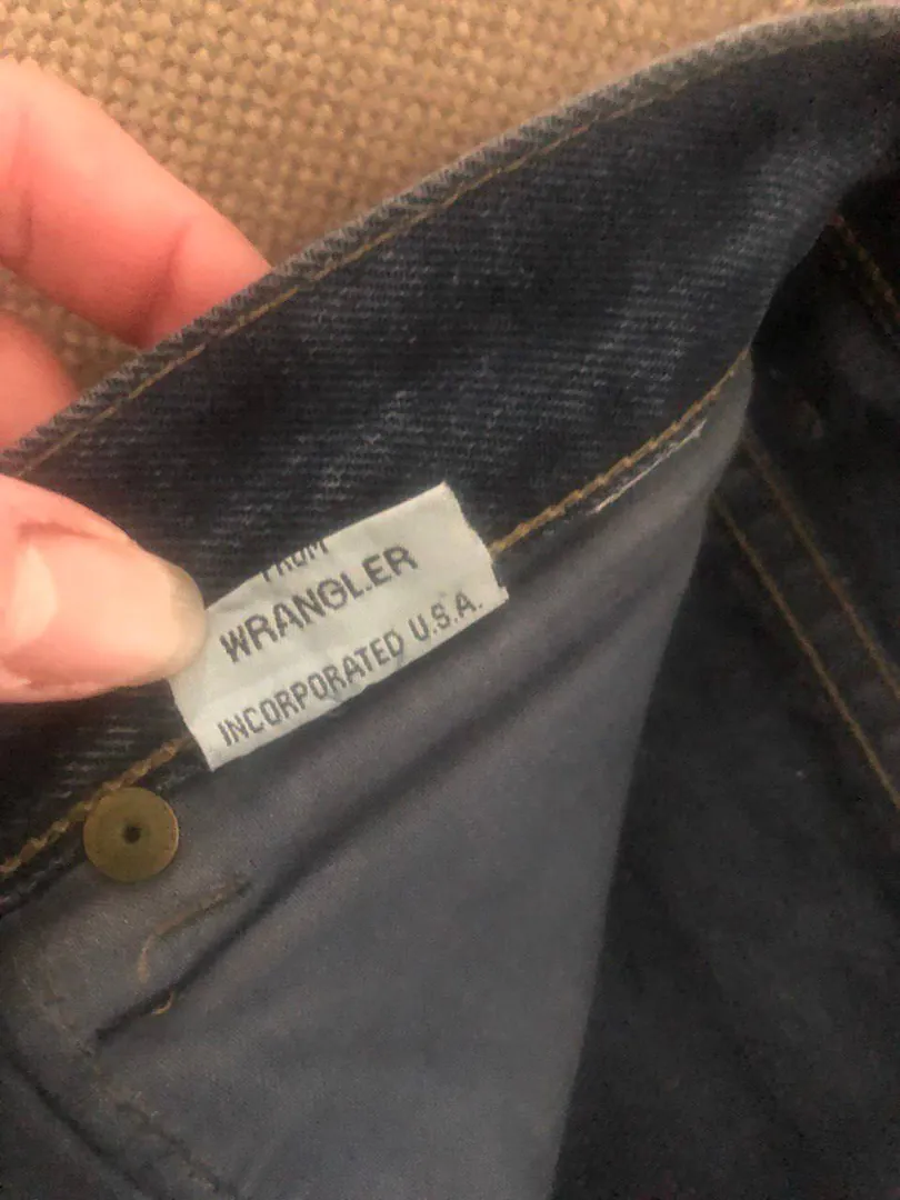 ქალის ჯინსი Wrangler 29-31 — ფოტო 1