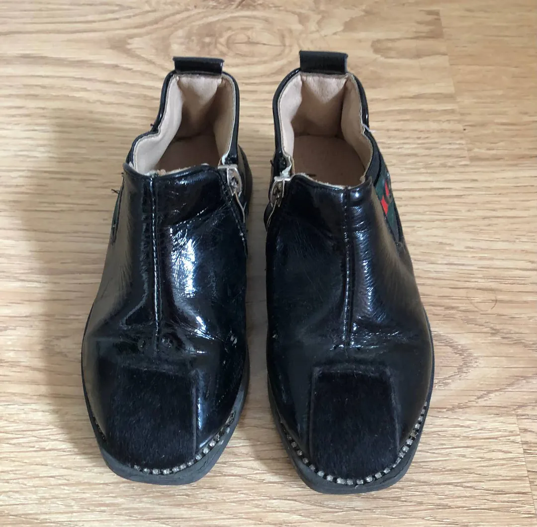 Children's patent leather shoes — photo 2