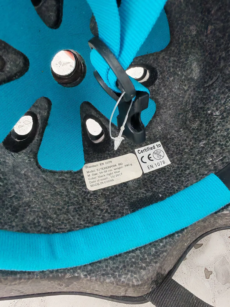 Helmet for bicycle, scooter, rollerblades and skateboard S/M — photo 1