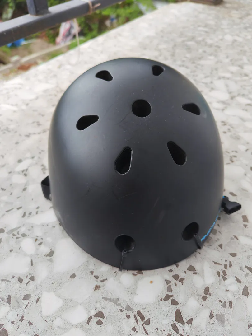 Helmet for bicycle, scooter, rollerblades and skateboard S/M — photo 2