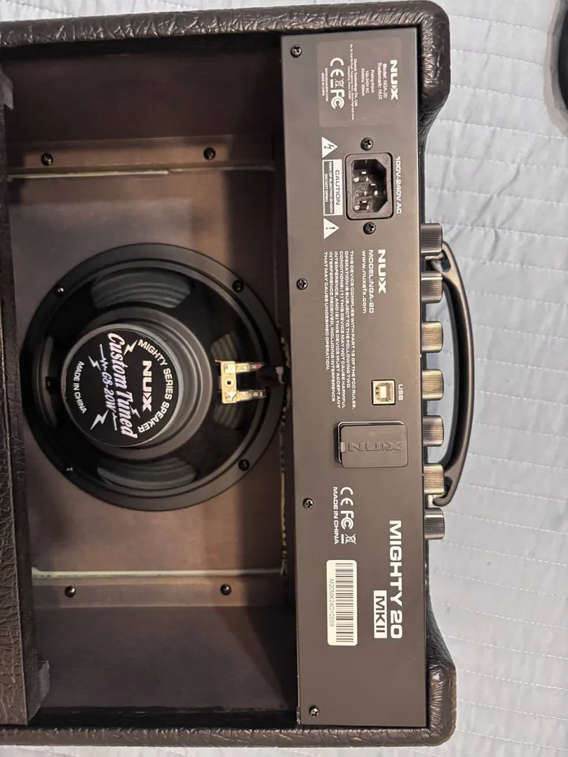 NUX MK2 MIGHTY20 combo amplifier for electric guitar with Bluetooth — photo 2