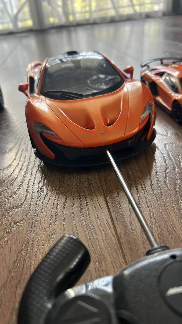5 remote control toy cars BMW Bugatti McLaren Lamborghini — photo 2