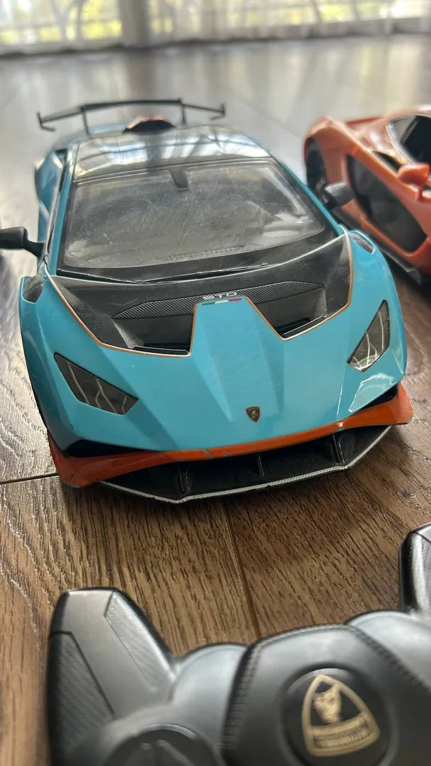 5 remote control toy cars BMW Bugatti McLaren Lamborghini — photo 3