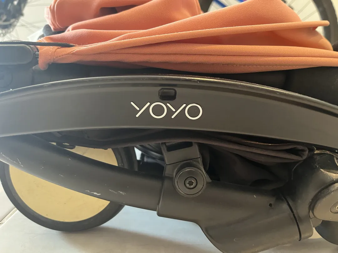 Babyzen YOYO 6+ baby stroller — photo 1
