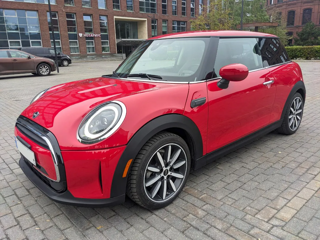 Mini Cooper F56 LCI2 — ფოტო 5