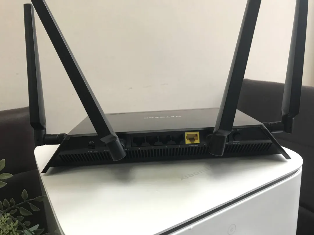 Wi-Fi როუტერი NETGEAR Nighthawk X4S R7800 AC2600 — ფოტო 3