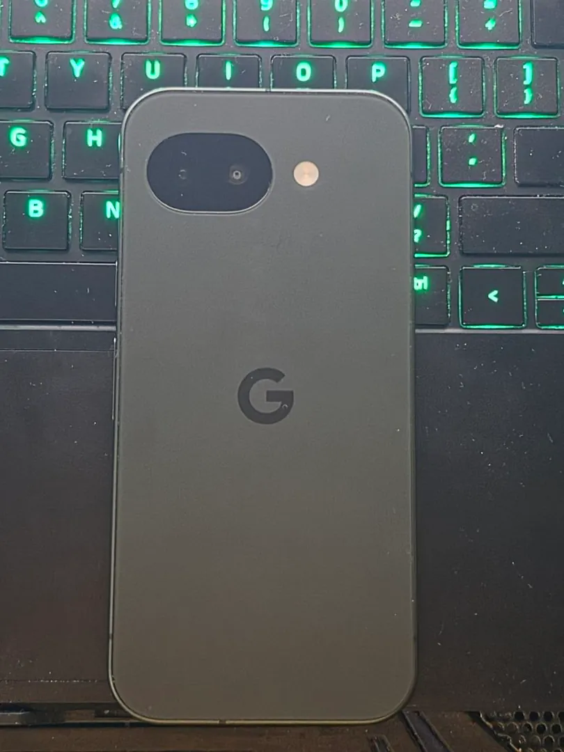 Google Pixel 10a Smartphone — photo 2