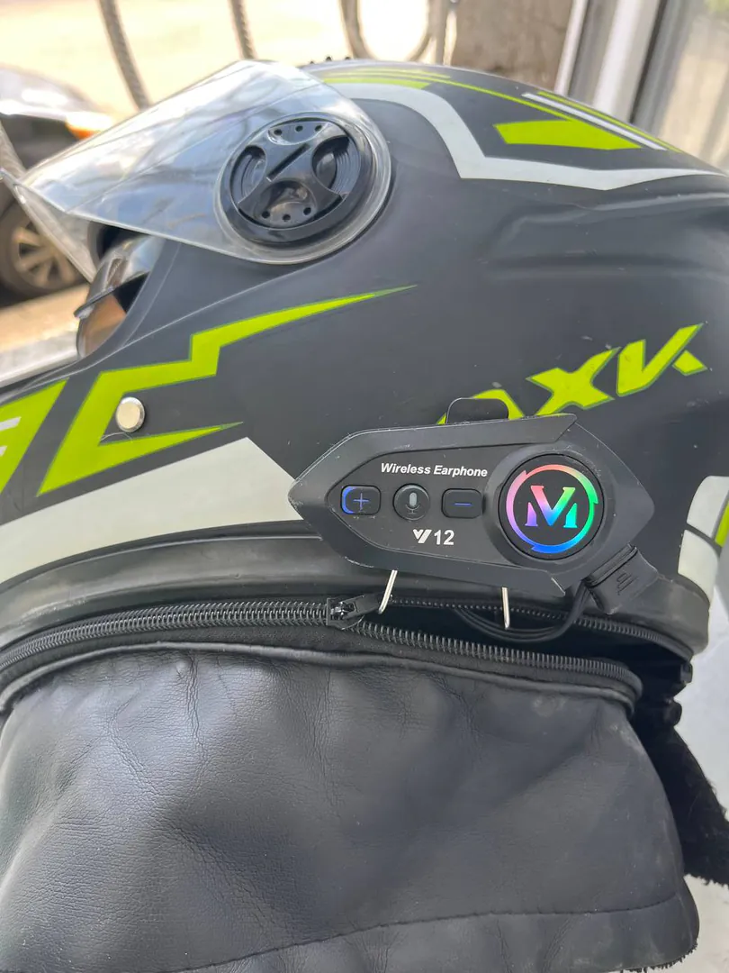 AXO მოტოშლემი Bluetooth V12-ით — ფოტო 1