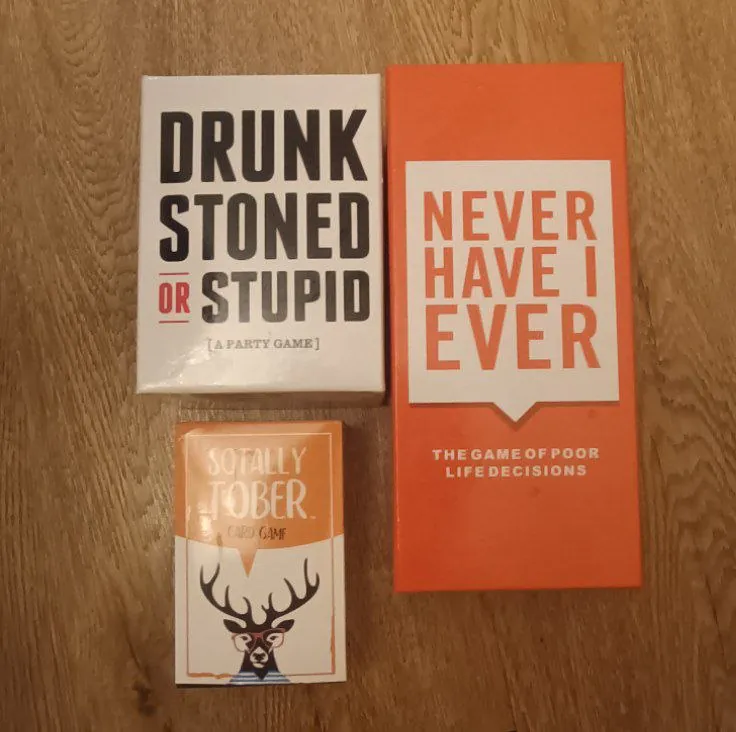 Sotally Tober ბარათების თამაში — ფოტო 1