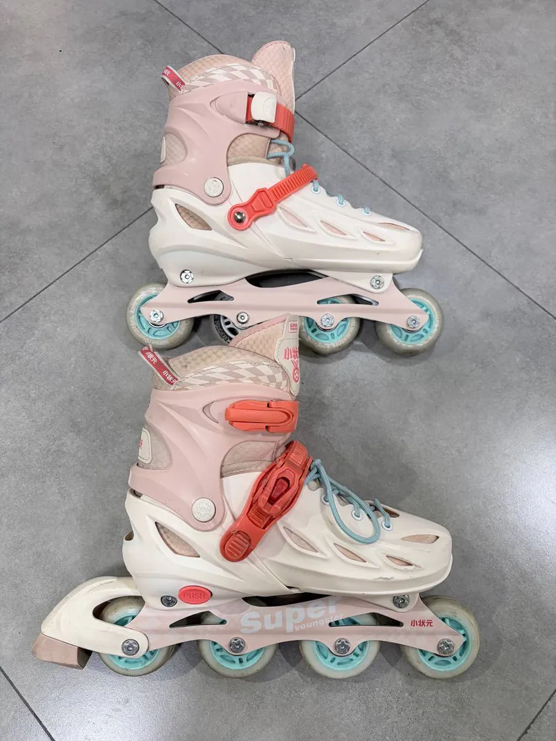 Roller skates YOUNGSTER BEIGE 39-42 with brake — photo 1