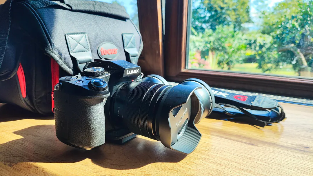 კამერა Panasonic Lumix DMC-G85 ობიექტივით 12-60mm — ფოტო 5