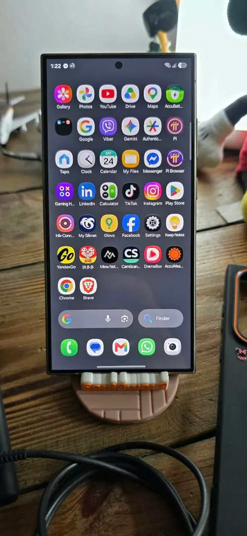 Смартфон Samsung Galaxy S24 Ultra — фото 3
