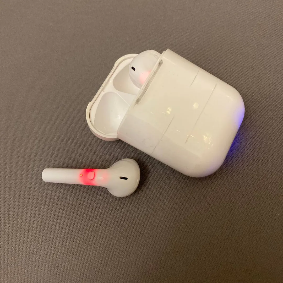 AirPods copy headphones — photo 1