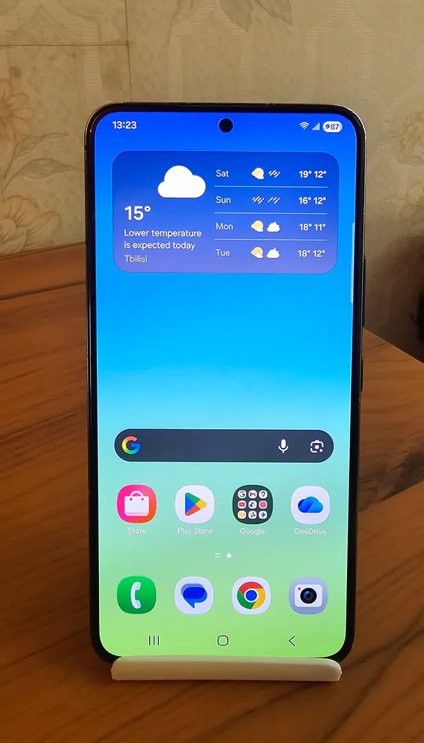 Smartphone Samsung Galaxy S22 5G 8/128 GB — photo 3