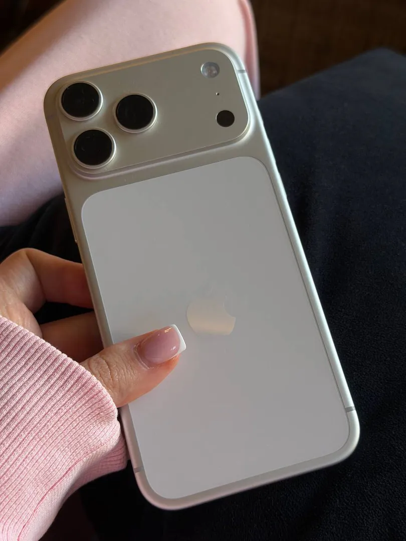 სმარტფონი iPhone 17 Pro Max — ფოტო 4