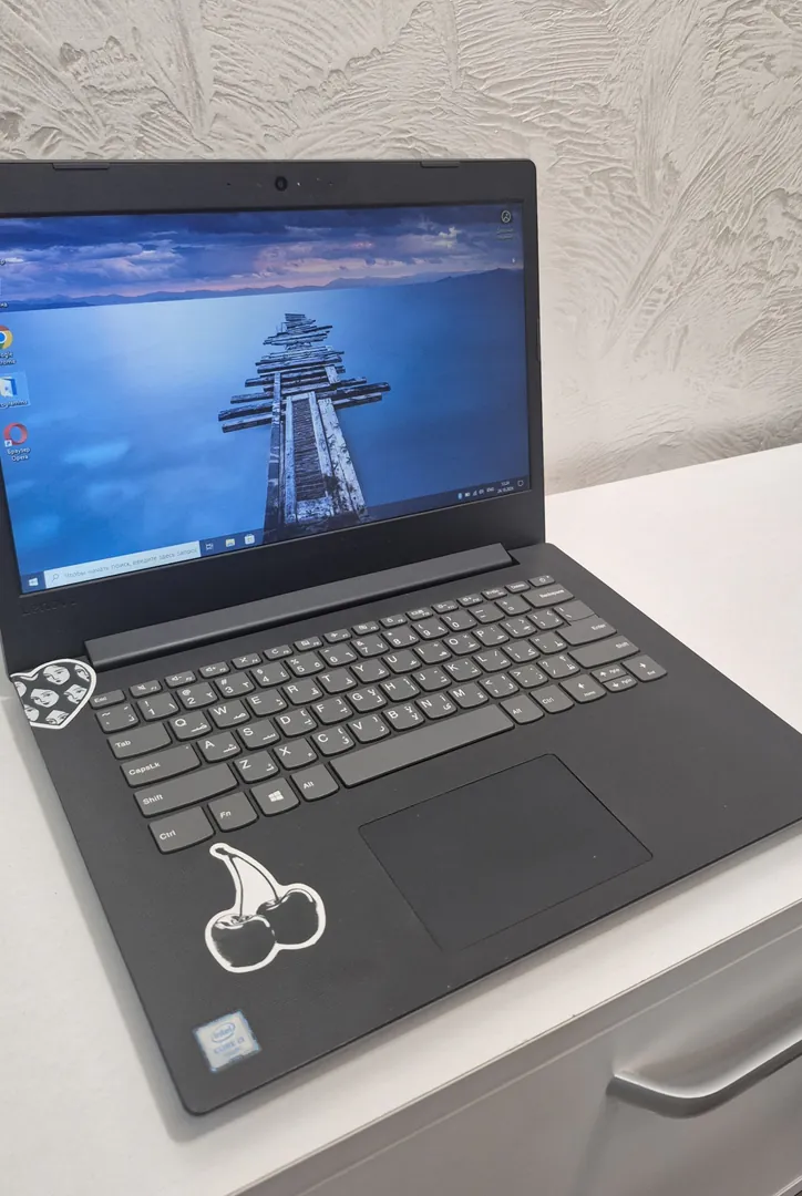 Lenovo 130-14 i3 ნოუთბუქი 8 გბ SSD 500 გბ — ფოტო 1