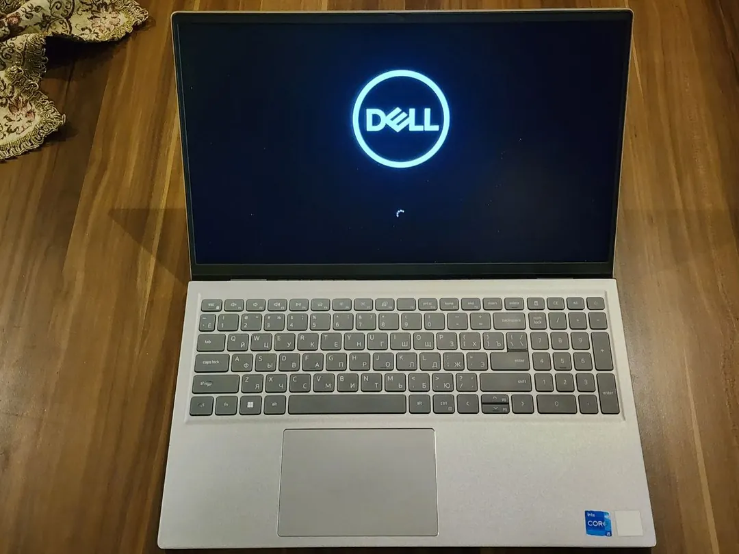 Dell P106F ნოუთბუქი 15.6 IPS i5-11320H 8 GB 512 GB — ფოტო 4