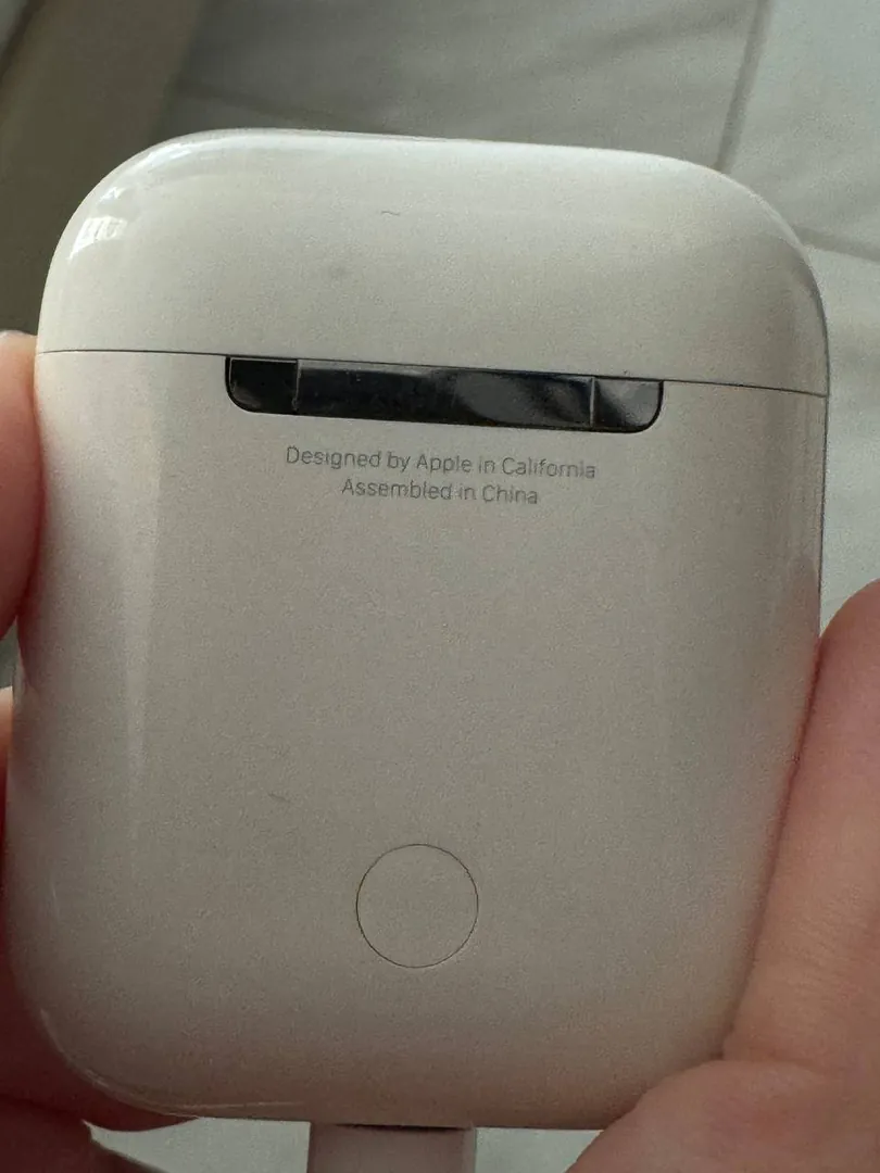 AirPods 2 ყურსასმენები — ფოტო 1