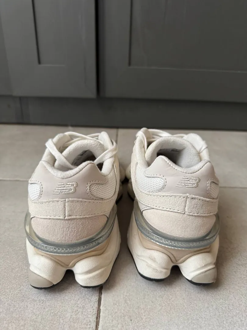 Кроссовки New Balance 37.5 — фото 3
