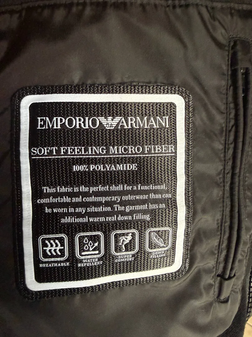 Men's Emporio Armani down jacket size 46 black — photo 2