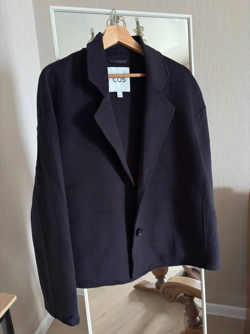 COS wool jacket — photo 3
