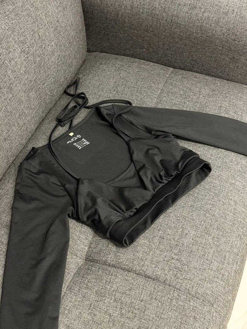 Women's clothing lot — photo 8