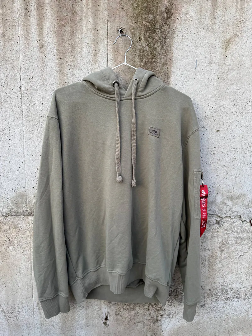 Hoodie Alpha Industries Size M — photo 3