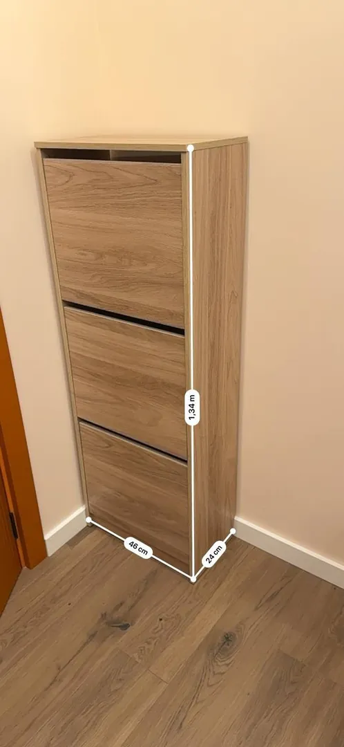 Shoe cabinet with open shelves — photo 2