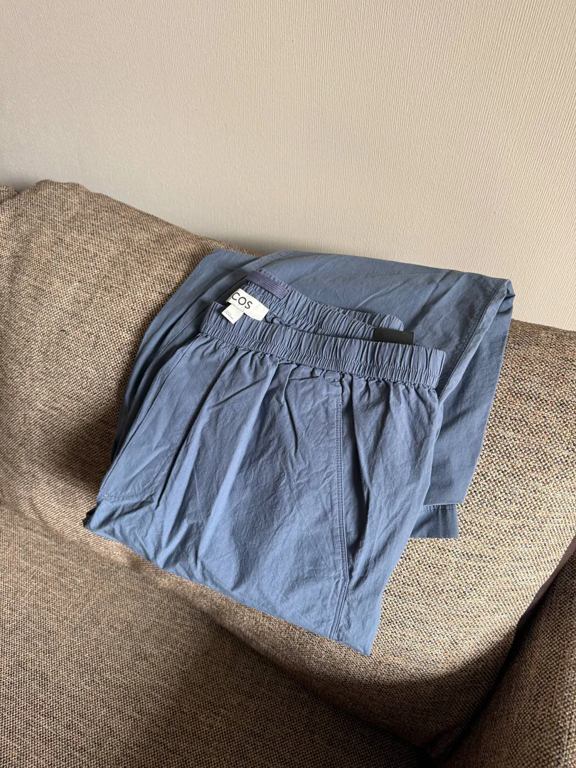 Men's trousers COS, model M, 100% cotton — photo 3