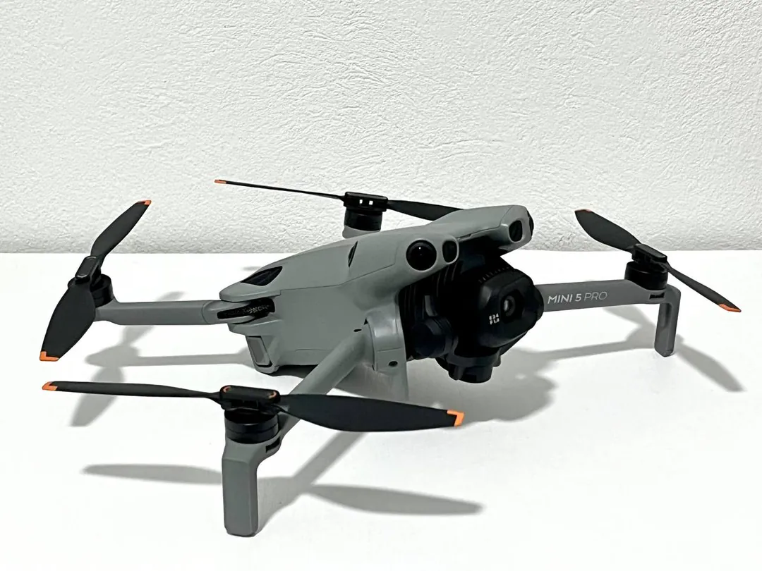 დრონი DJI Mini 5 Pro Fly More Combo Plus — ფოტო 6